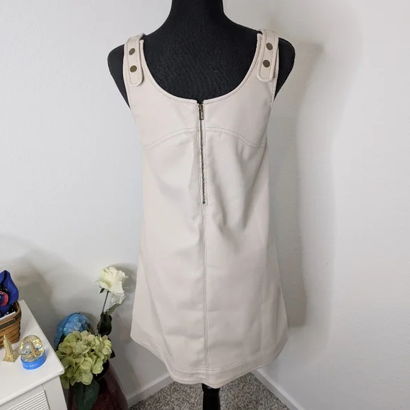 💘 Anthro Pilcro Faux-Leather Scoop-Neck Shift Mini Dress - Picture 6 of 9